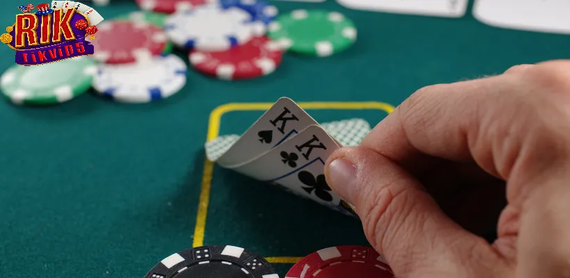 Poker Rikvip Online – Trải nghiệm và tiện ích
